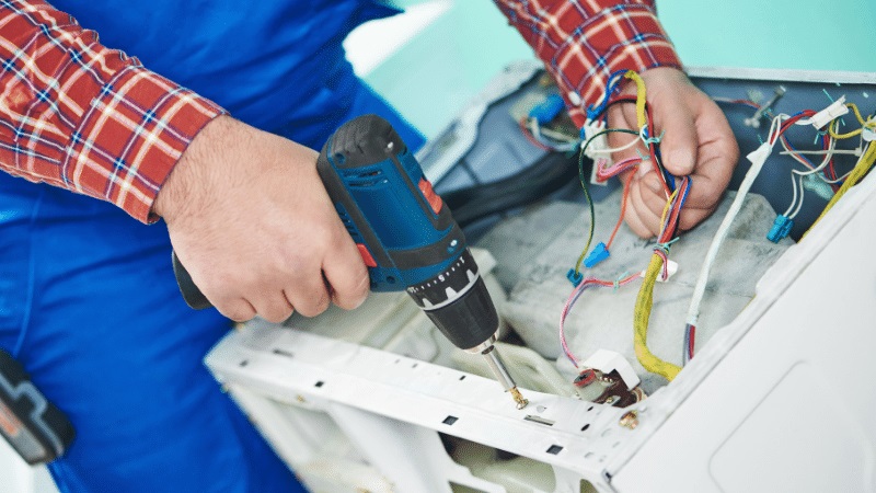 Kocaali Westinghouse Westinghouse çamaşır makinesi kart tamiri – Su almama arızası orijinal parça ile giderildi. - Teknik servis örneği
